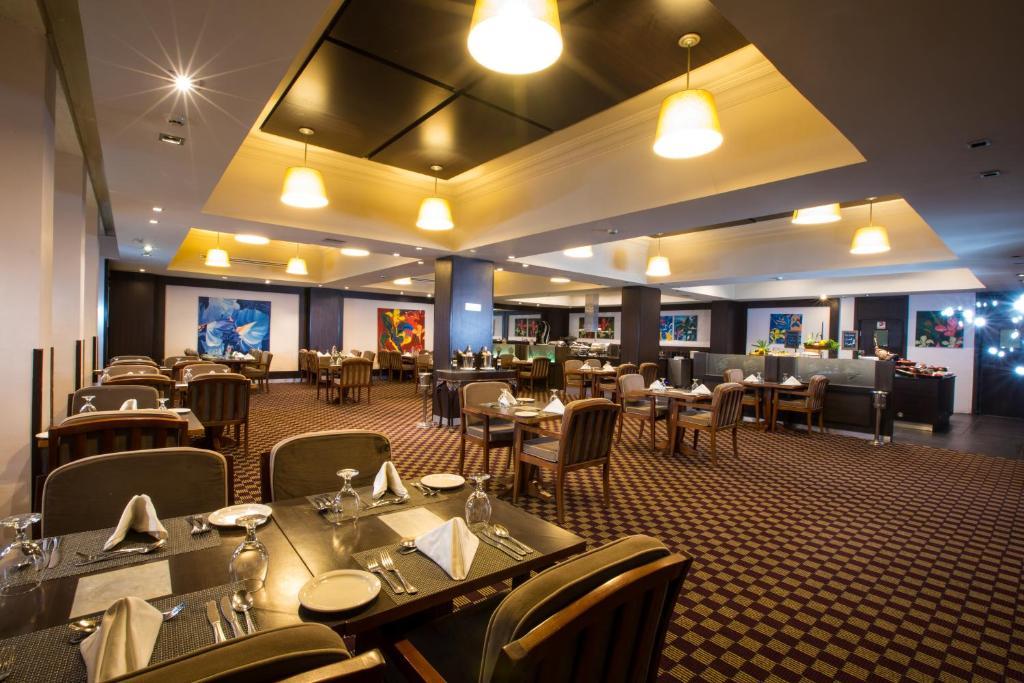 Century Park Hotel Amman Exterior foto